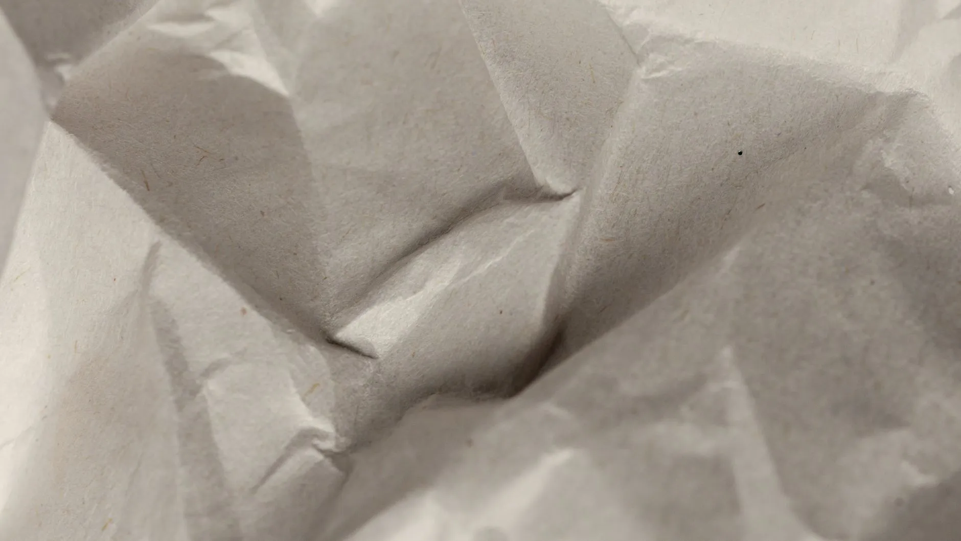 美容仪器在美甲店的应用场景与设备选型指南