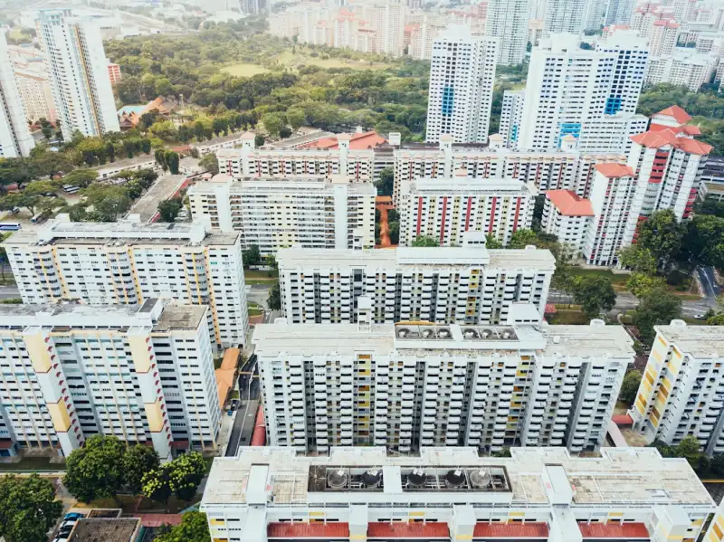 重庆美业升级指南：美容灯与美容床选购技术要点解析