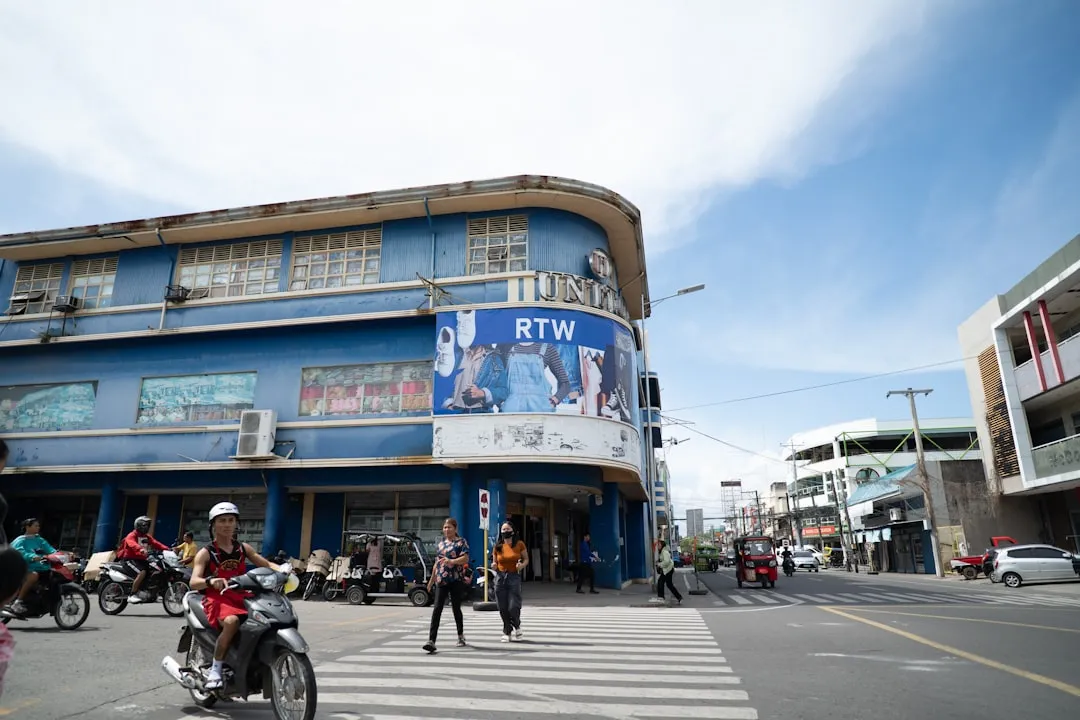 美容床与美容灯搭配技巧提升美业门店服务体验